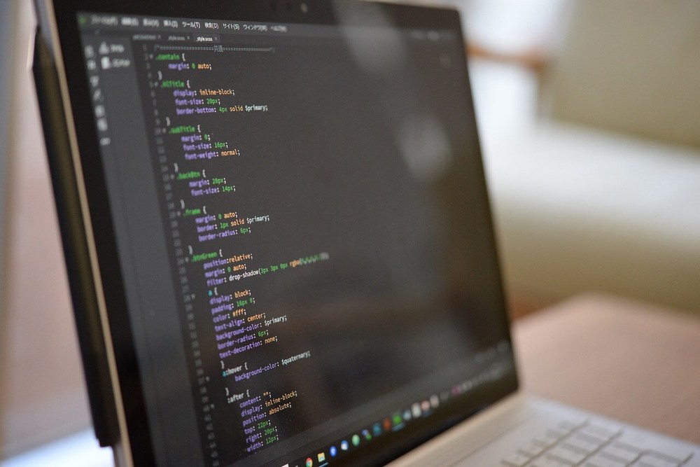 coding-4570799_1280.jpg coding-4570799_1280.jpg